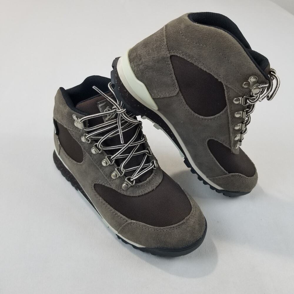 Danner Jag Chukka Boots Women’s 7M Gray Brown Waterproof Hiking Outdoor 32239